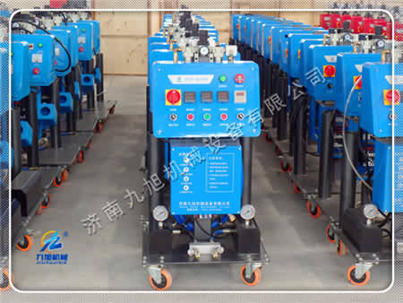 聚氨酯噴涂設(shè)備有什么樣的結(jié)構(gòu)特點 使用效果怎(圖1) 聚氨酯噴涂設(shè)備有什么樣的結(jié)構(gòu)特點 使用效果怎么樣